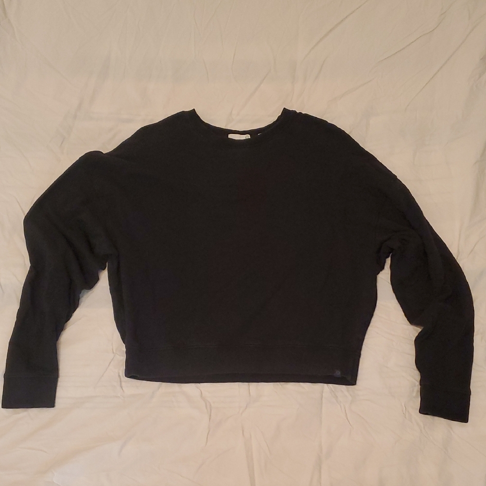 Tasc Black Crew Neck Sweatshirt